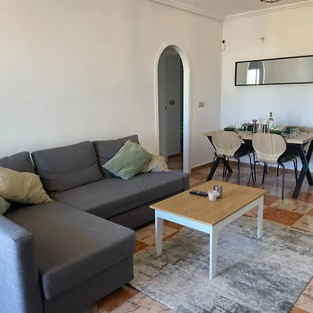 Top-floor 2br With Private Solarium & Mountain View's Apartamento Dehesa de Campoamor (Orihuela Costa)
